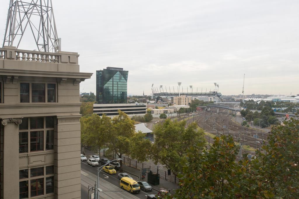 1 Exhibition Apartment Hotel Melbourne Room photo
