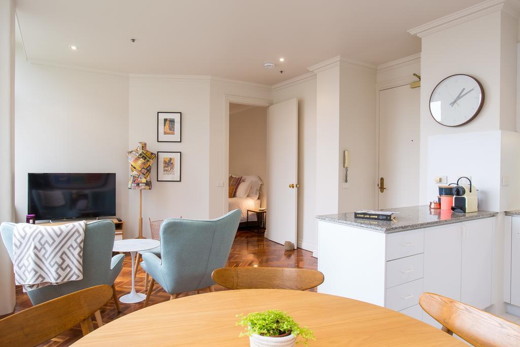 1 Exhibition Apartment Hotel Melbourne Room photo