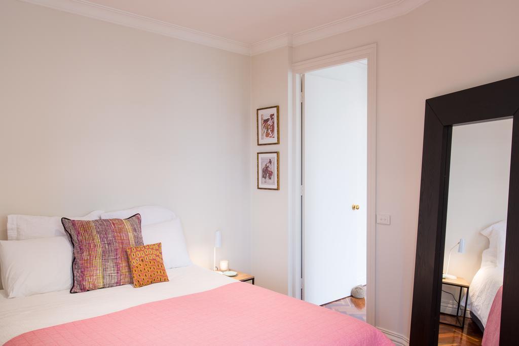 1 Exhibition Apartment Hotel Melbourne Room photo