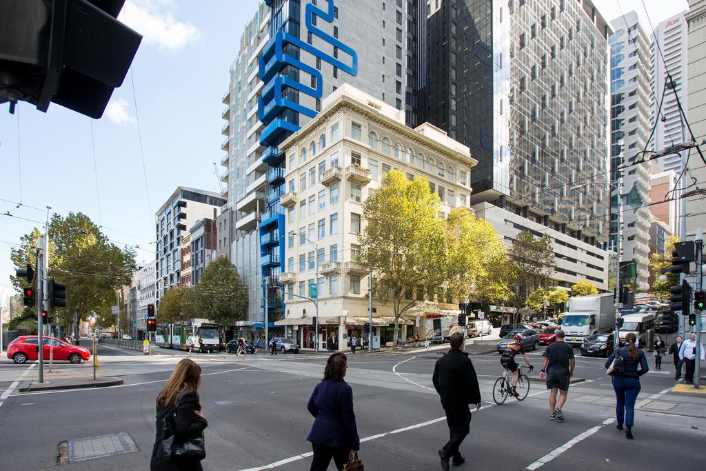 1 Exhibition Apartment Hotel Melbourne Room photo